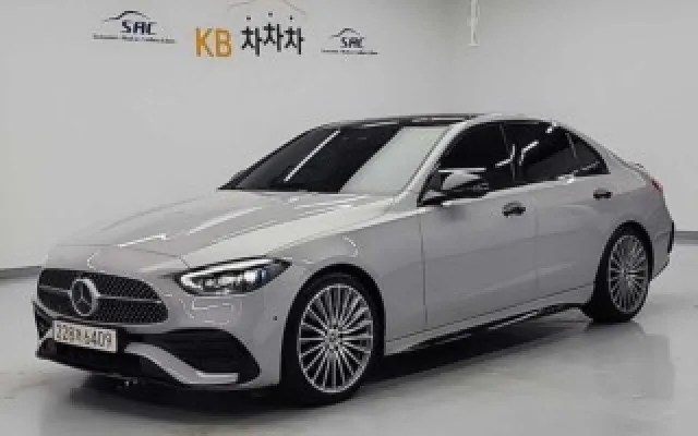 수원화물중고차매매사이트 C클래스 W206 C300 4MATIC AMG 라인 매물 사진 11 - 2023/05 65,949km
